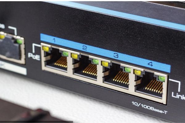 Understanding the Functionality of Stack Ports in PoE Switches
